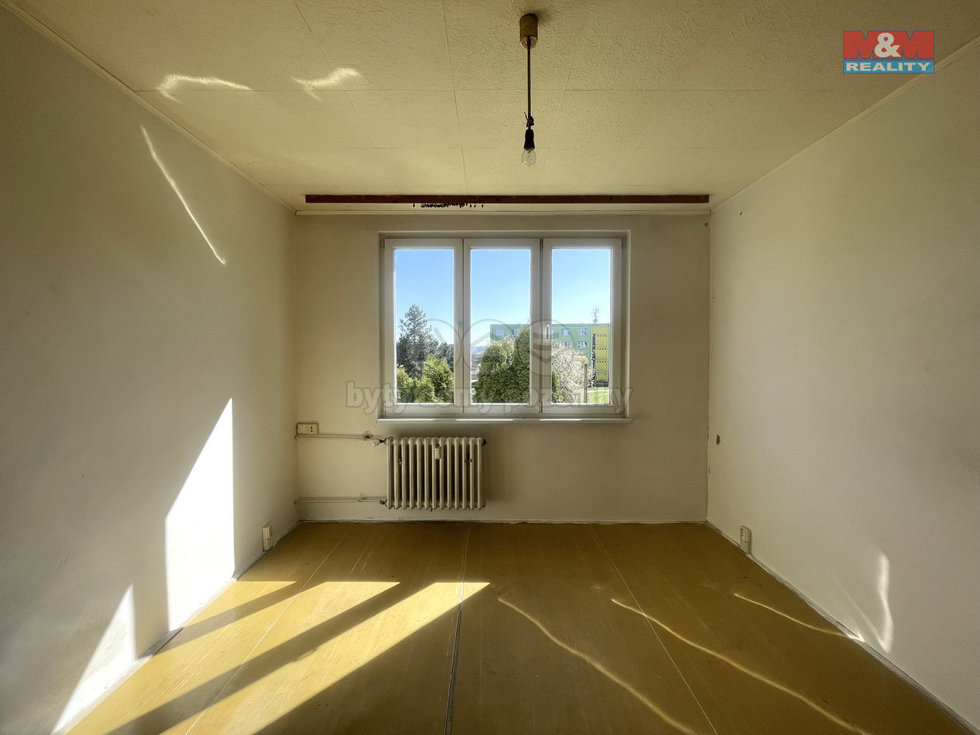 Prodej bytu 1+kk, garsoniery 20 m², Postoloprty