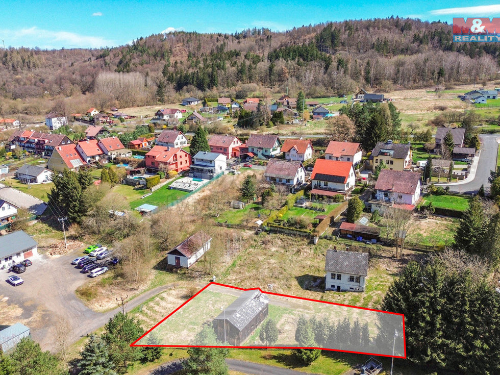 Prodej stavební parcely 784 m², Kyselka