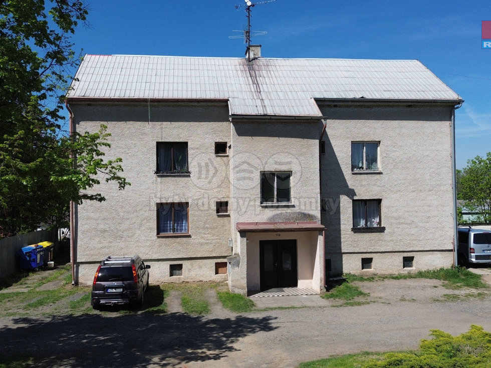 Prodej činžovního domu 705 m², Svojšice