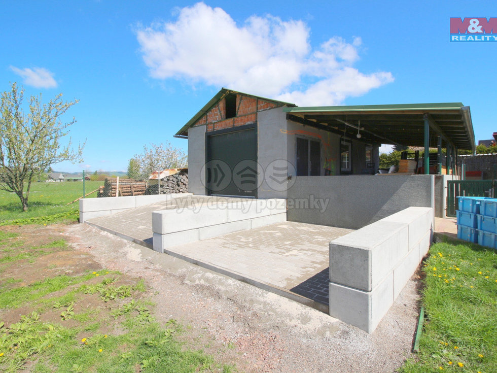 Pronájem skladu 40 m², Bezděkov nad Metují