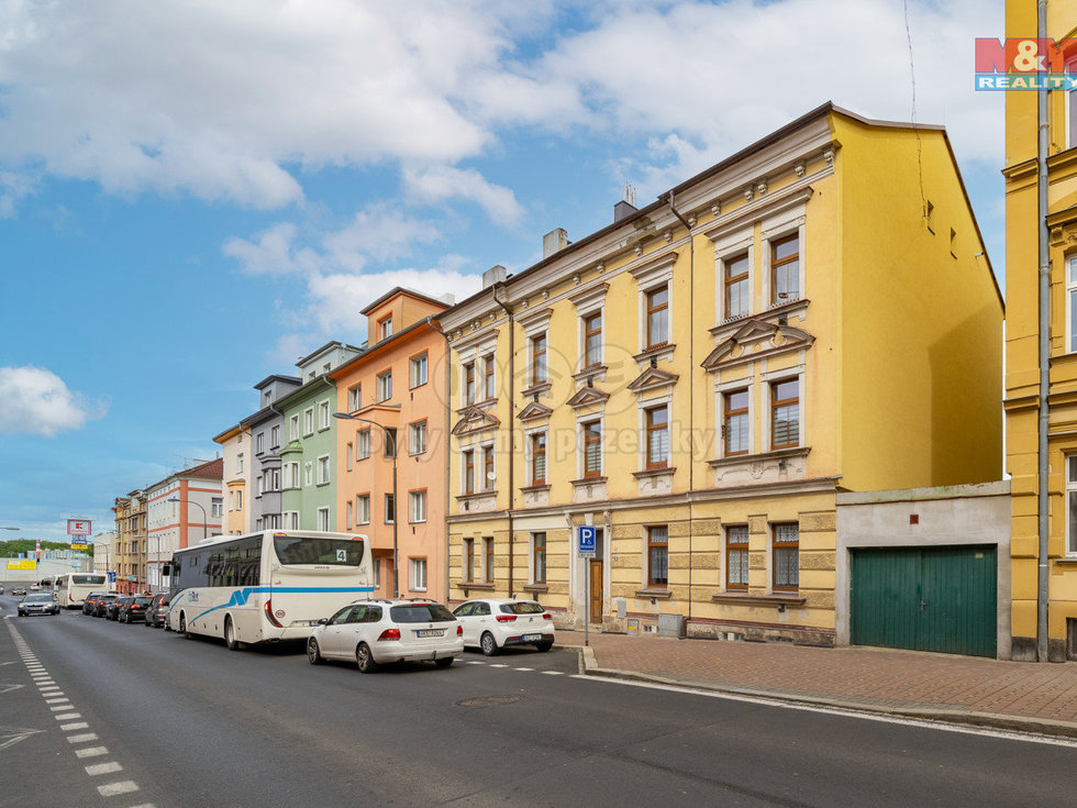 Prodej bytu 1+1 43 m², Cheb