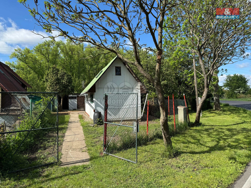 Prodej chaty 24 m², Lenešice
