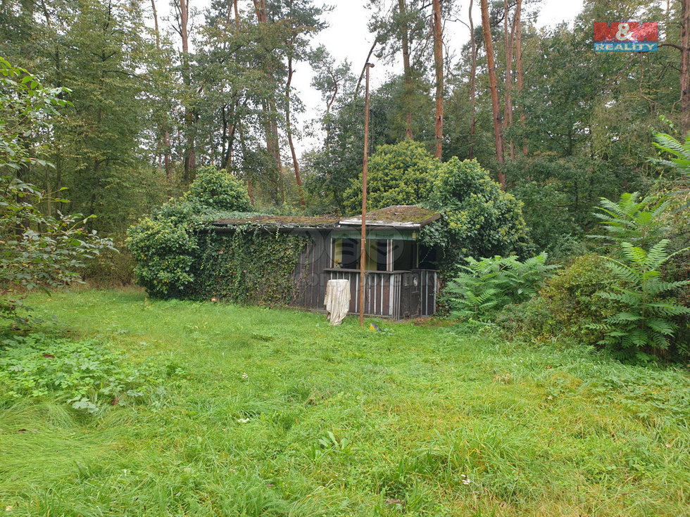 Prodej zahrady 1898 m², Lázně Bohdaneč
