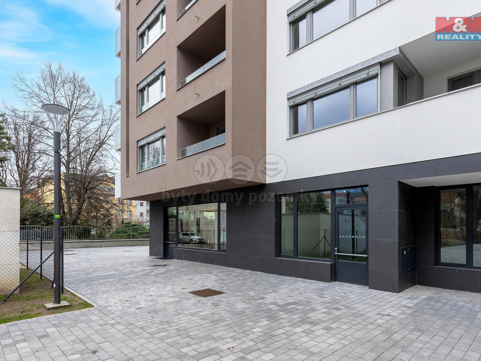 Pronájem obchodu 39 m², Pardubice