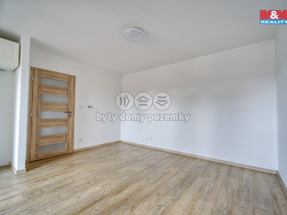 Pronájem bytu 2+kk 55 m², Dobřany