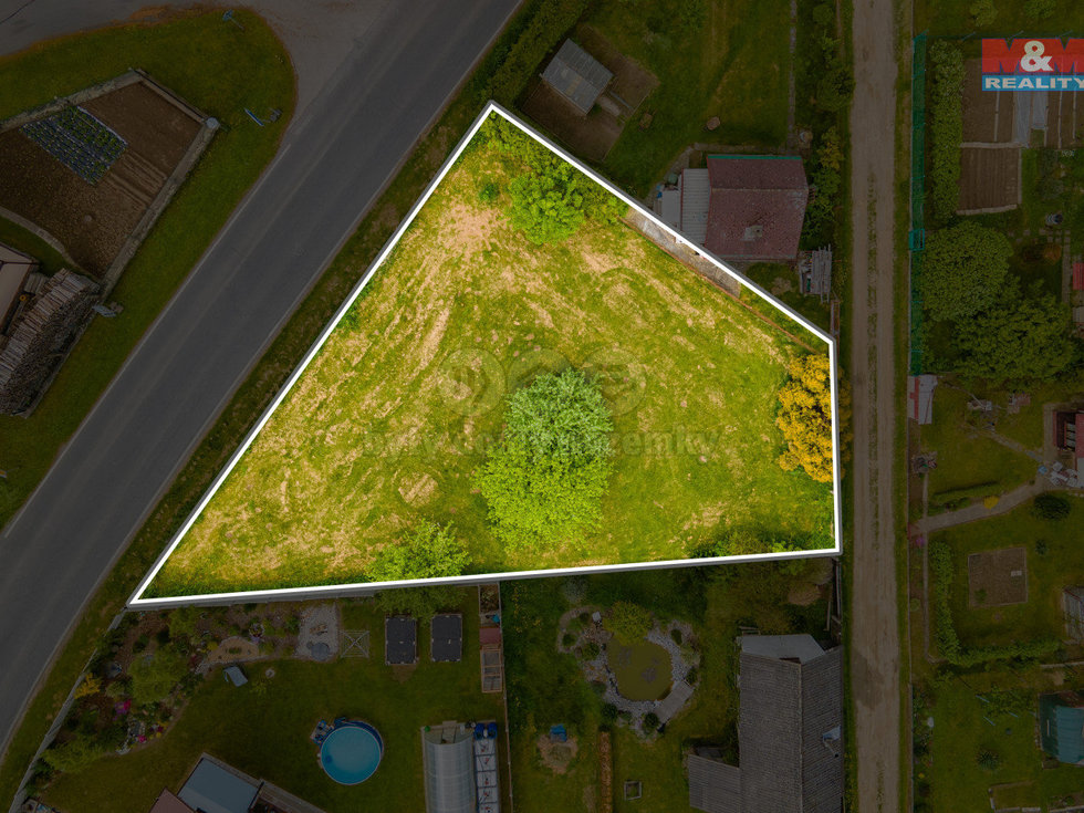 Prodej zahrady 730 m², Klatovy