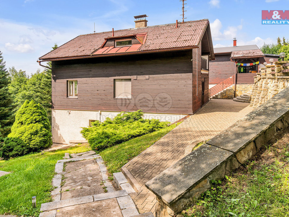Prodej rodinného domu 142 m², Pastviny