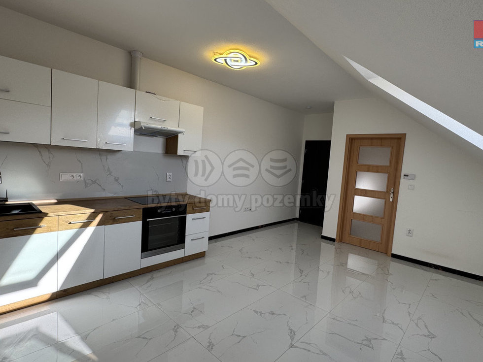 Pronájem bytu 2+kk 38 m², Rokycany