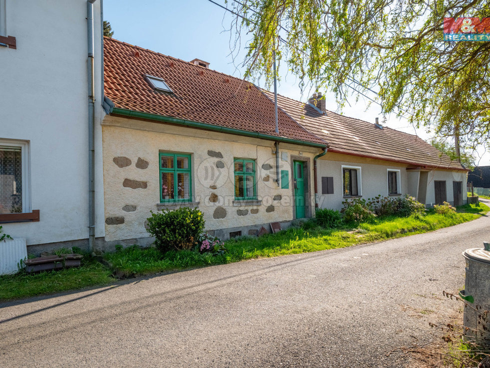 Prodej chalupy 65 m², Nalžovské Hory