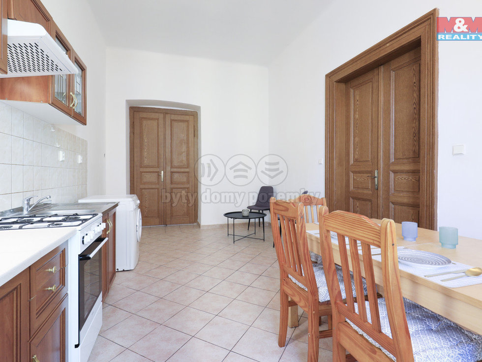 Pronájem bytu 3+1 87 m², Plzeň