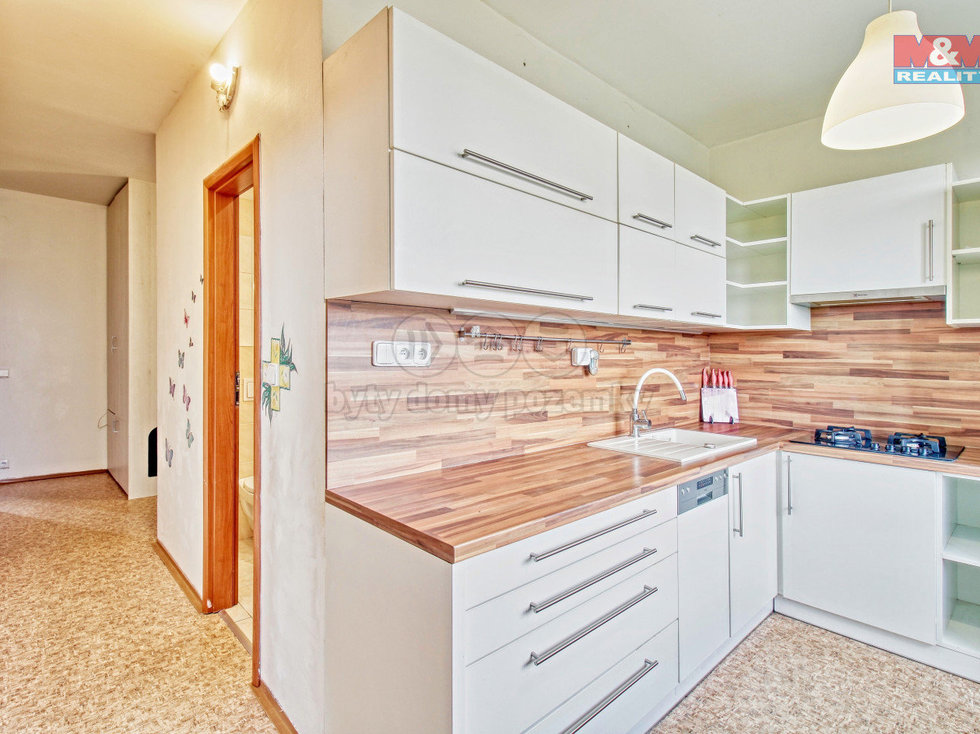 Prodej bytu 2+1 68 m², Chomutov