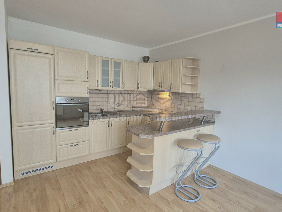 Pronájem bytu 1+kk, garsoniery 43 m², Kladno