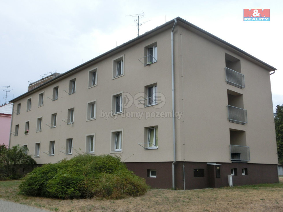 Pronájem bytu 1+1 30 m², Pardubice