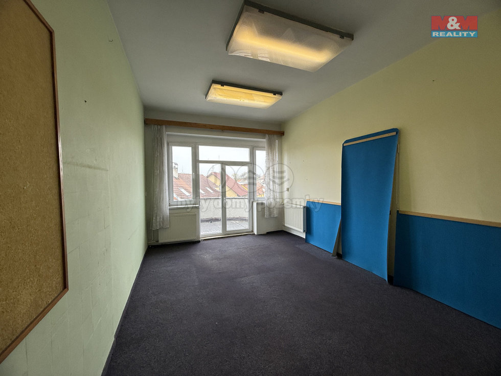 Pronájem kanceláře 19 m², Blatná