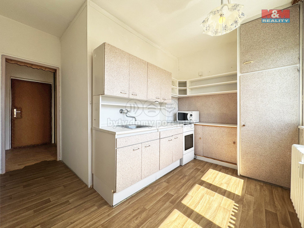 Pronájem bytu 2+1 53 m², Bochov