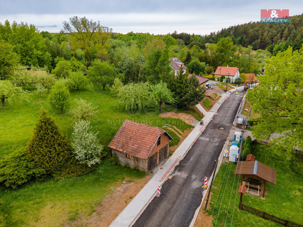 Prodej stavební parcely 1346 m², Vrbatův Kostelec