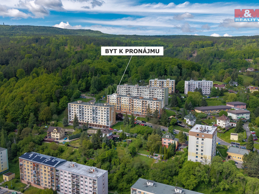 Pronájem bytu 1+1 33 m², Děčín