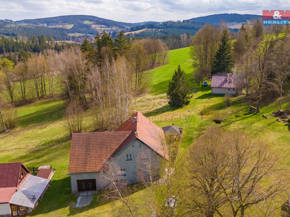 Prodej louky 1401 m², Březiny