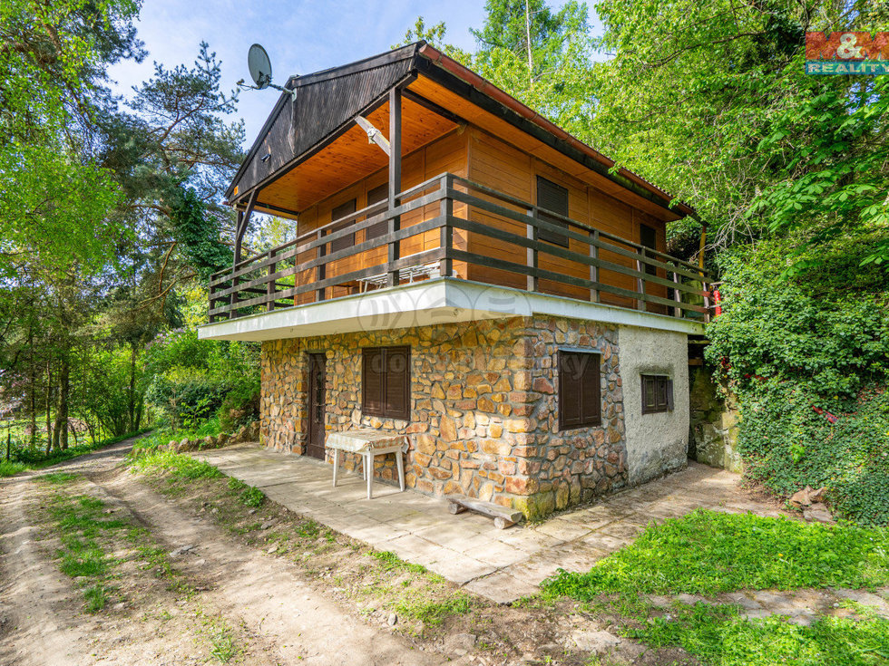Prodej chaty 70 m², Družec