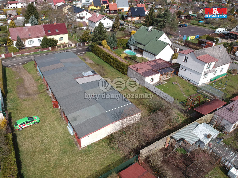 Pronájem garáže 18 m², Hradec Králové