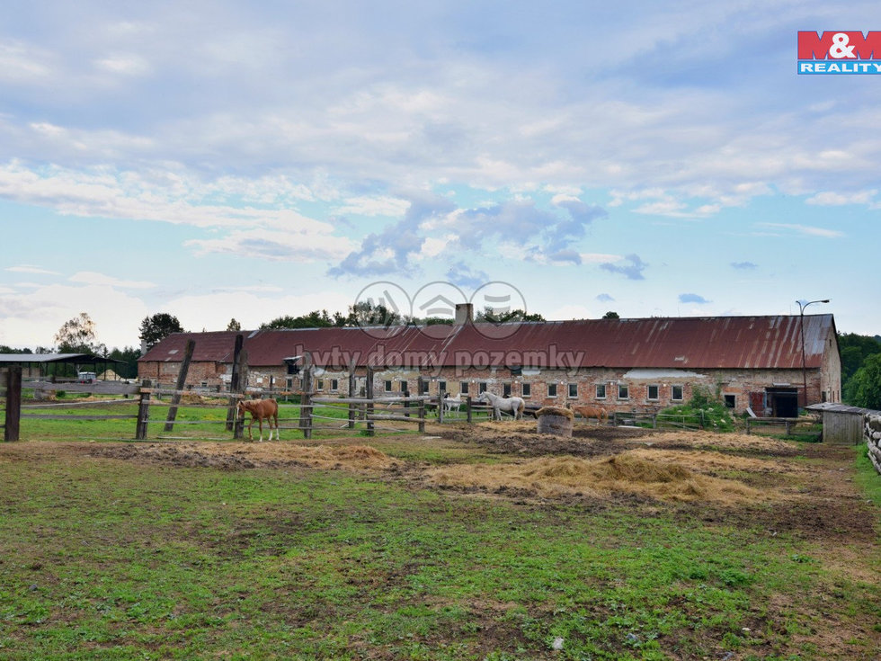 Prodej zemědělské usedlosti 2065 m², Staré Křečany