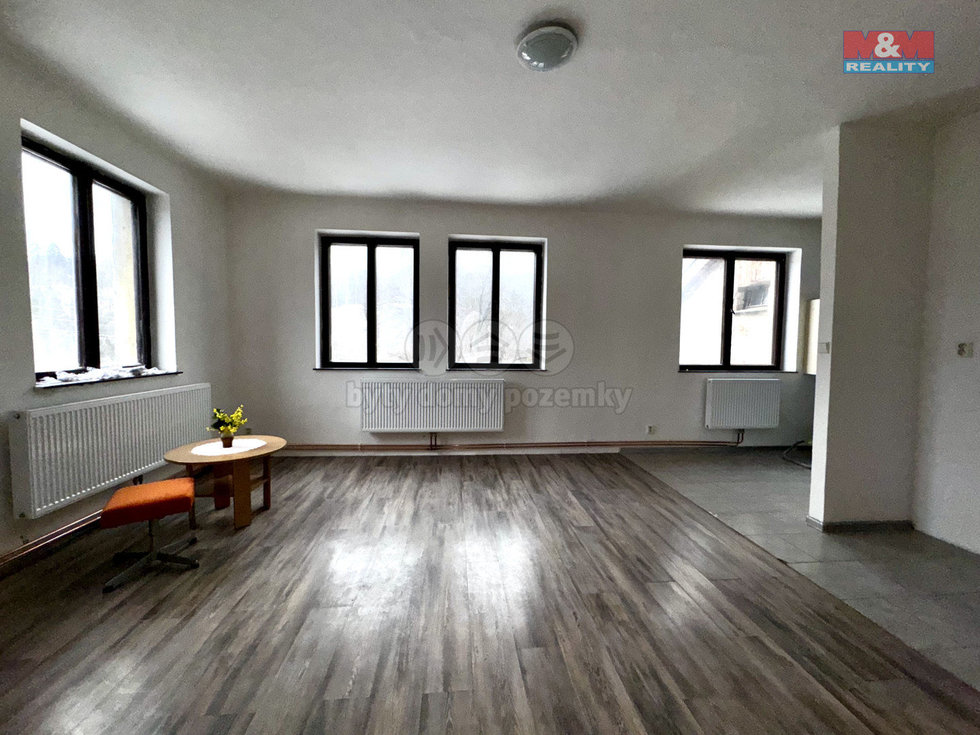 Pronájem bytu 1+kk, garsoniery 45 m², Smržovka