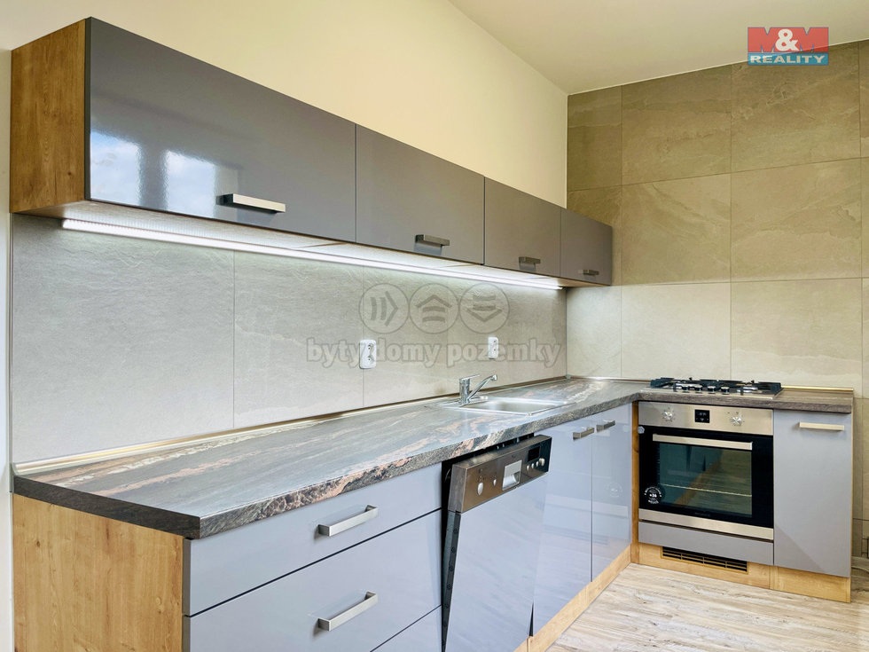 Prodej bytu 2+1 59 m², Vratimov