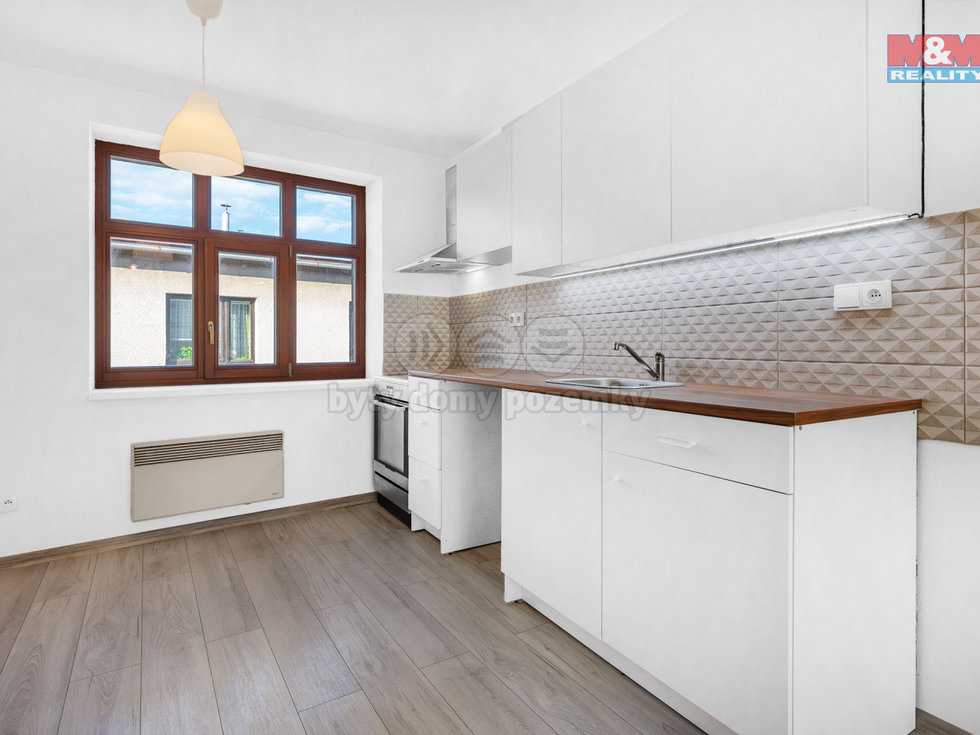 Pronájem bytu 2+kk 70 m², Lomnice nad Popelkou