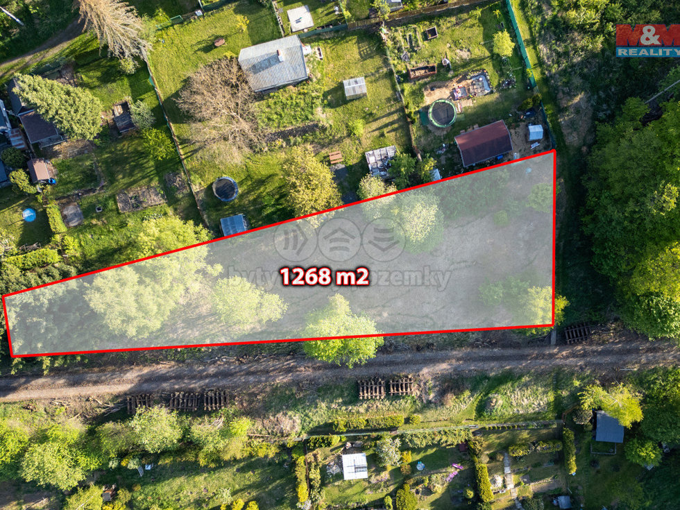 Prodej zahrady 1268 m², Horní Slavkov