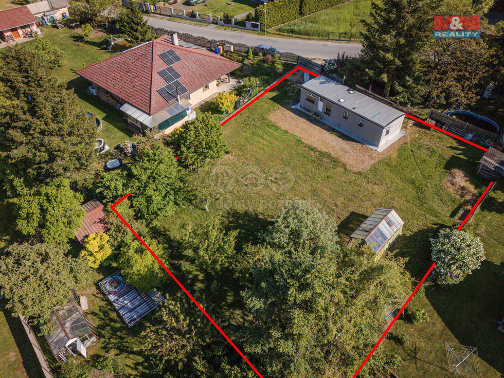 Prodej stavební parcely 787 m², Krchleby