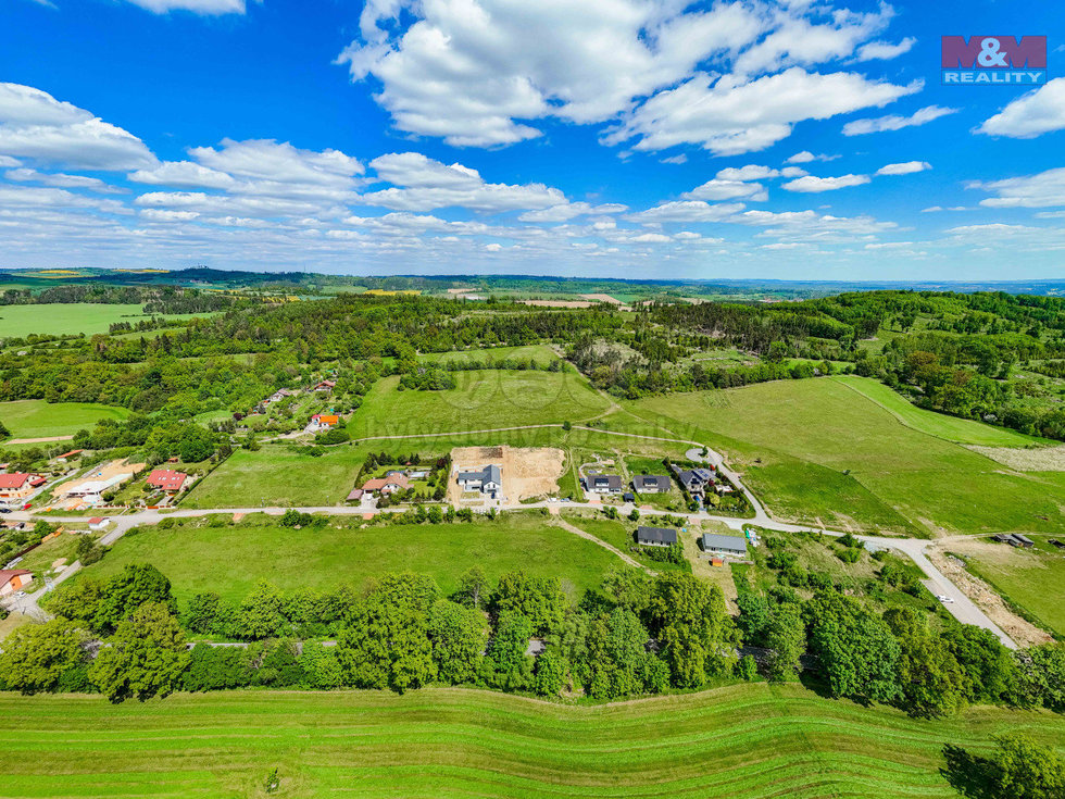 Prodej stavební parcely 2484 m², Třebíč