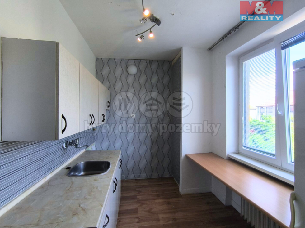 Pronájem bytu 1+kk, garsoniery 35 m², Jirkov