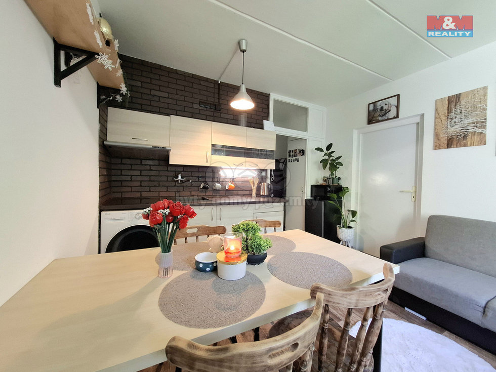 Pronájem bytu 1+1 37 m², Sokolov