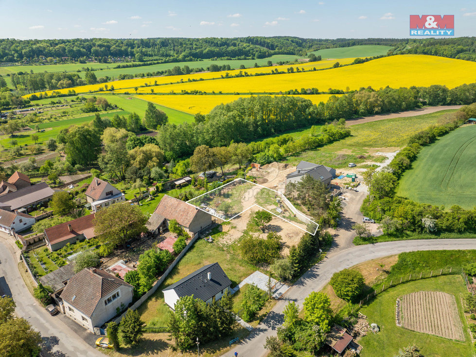 Prodej stavební parcely 890 m², Malíkovice