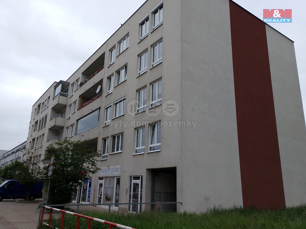 Pronájem bytu 1+kk, garsoniery 42 m², Benešov