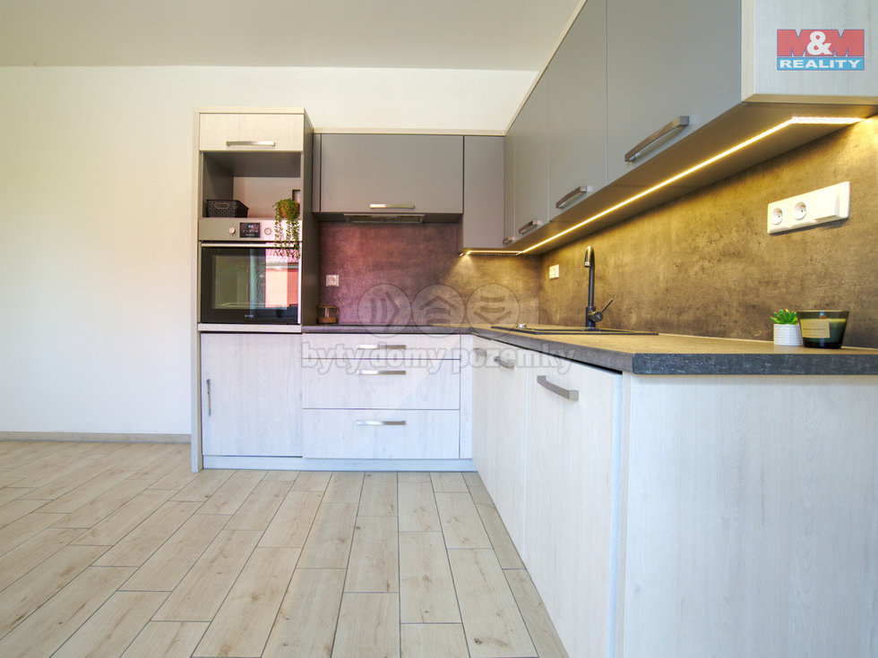 Prodej bytu 3+kk 70 m², Ostrava