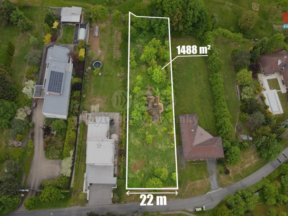 Prodej stavební parcely 1488 m², Zlín