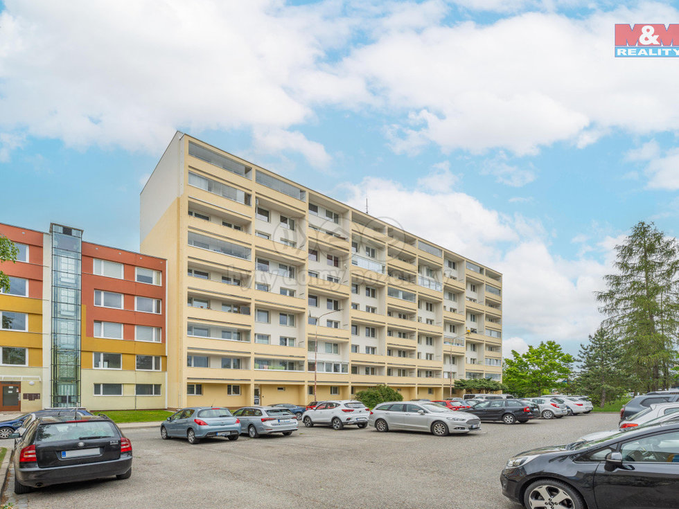 Prodej bytu 1+kk, garsoniery 35 m², Kladno