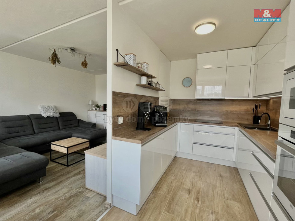 Prodej bytu 3+1 68 m², Most