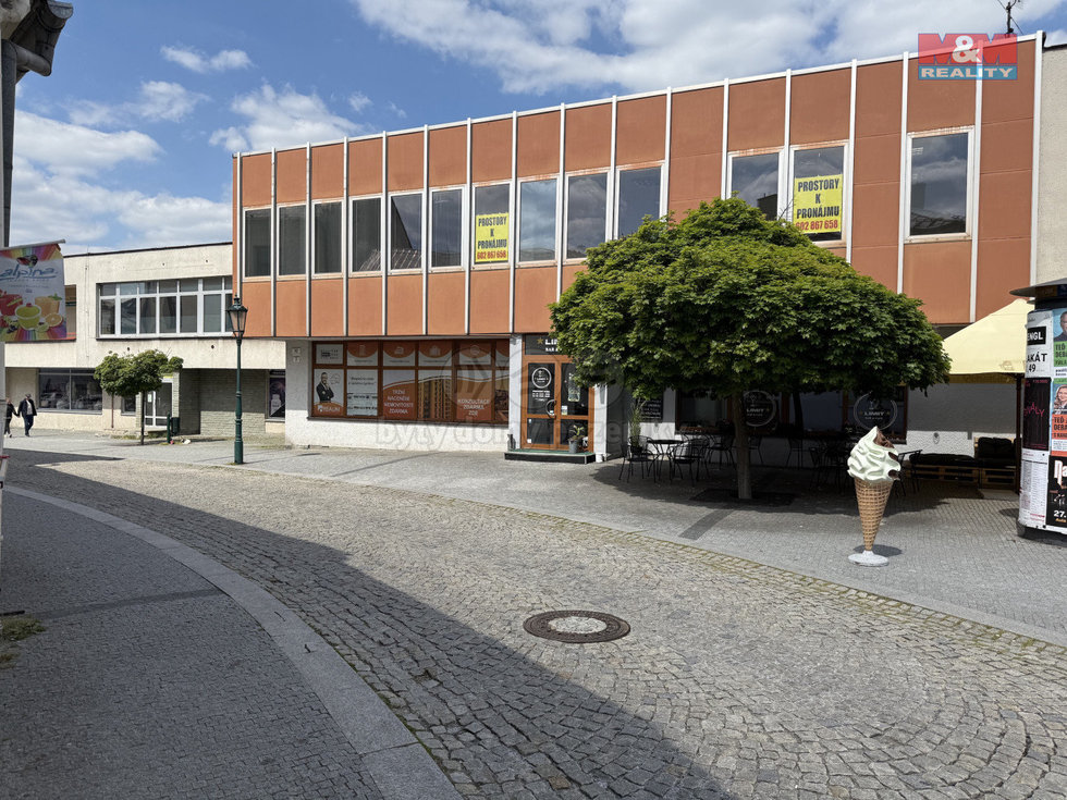 Prodej obchodu 832 m², Karviná