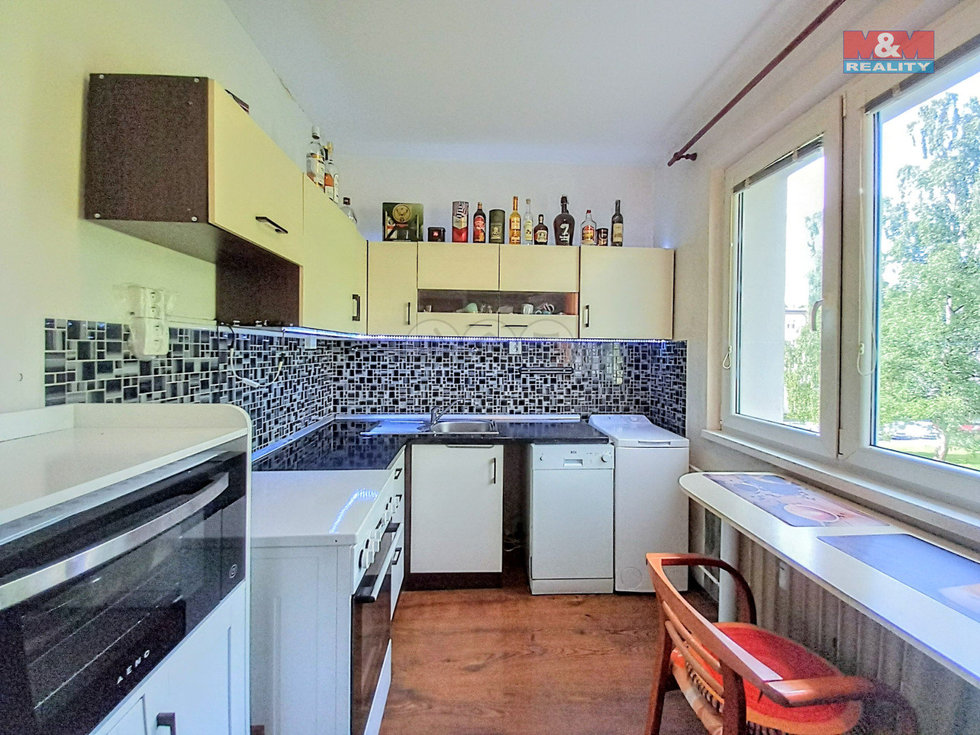 Prodej bytu 1+1 36 m², Nejdek