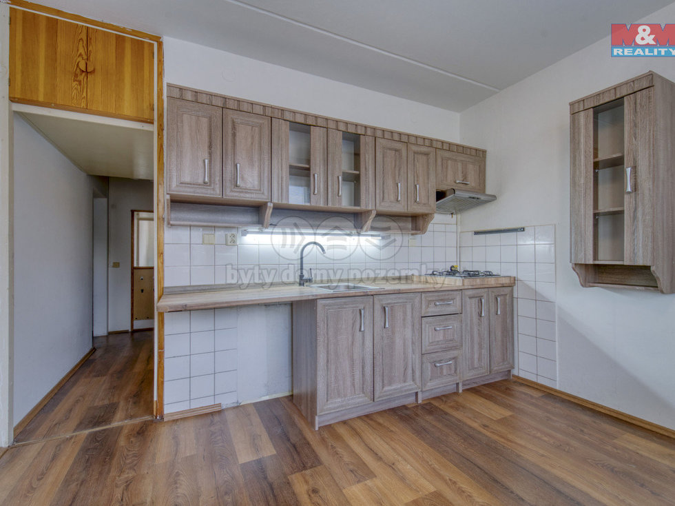 Pronájem bytu 3+1 61 m², Třemošná