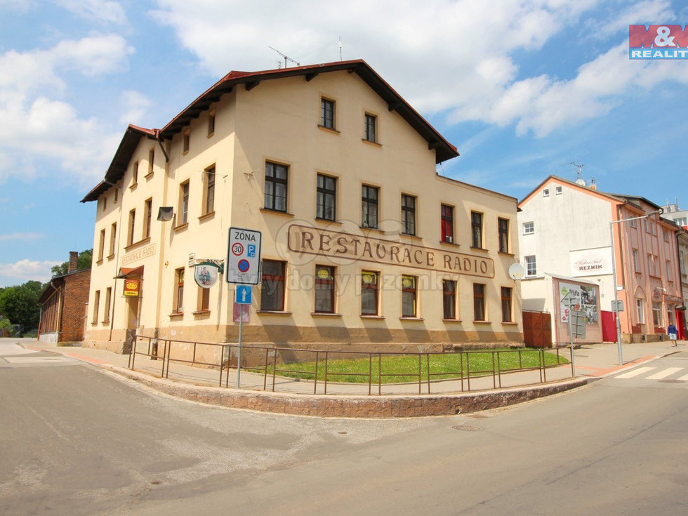 Pronájem bytu 2+kk 50 m², Trutnov