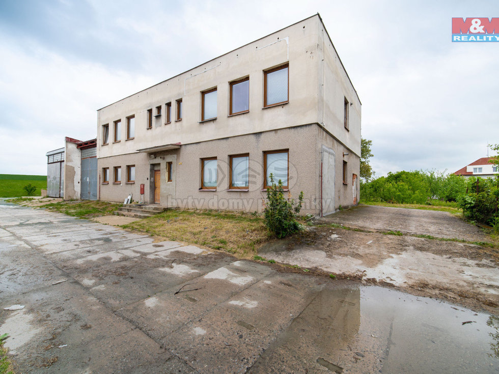 Prodej činžovního domu 300 m², Kvasiny
