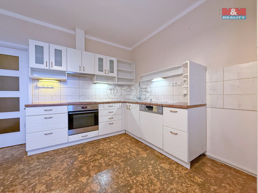 Prodej bytu 4+1 83 m², Jindřichův Hradec