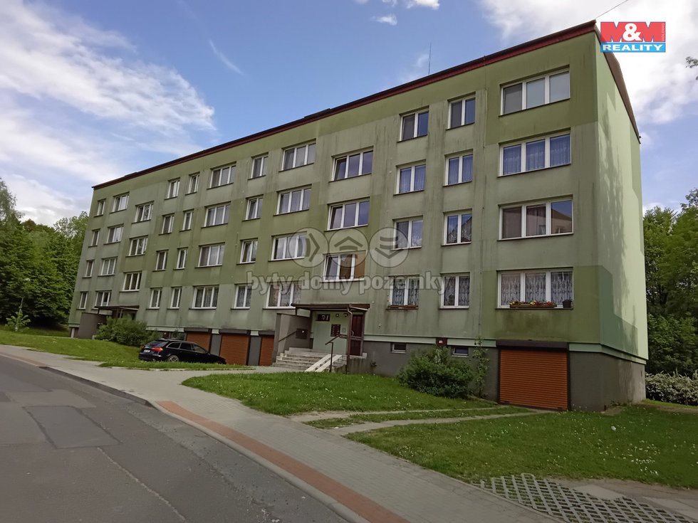Pronájem bytu 1+1 32 m², Třinec