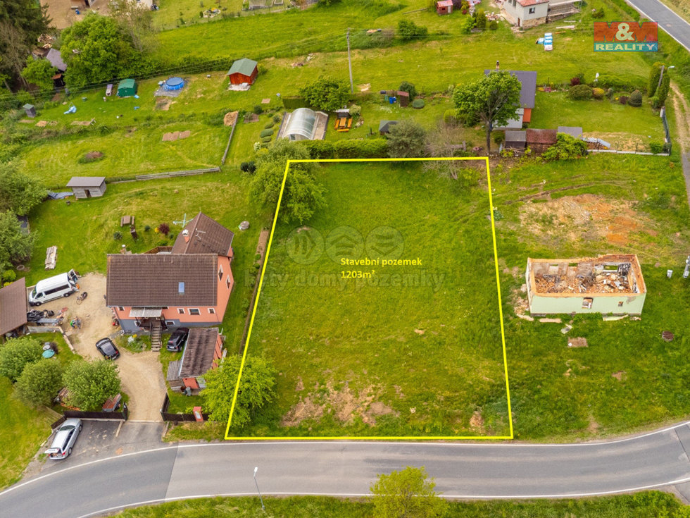 Prodej stavební parcely 1203 m², Libež