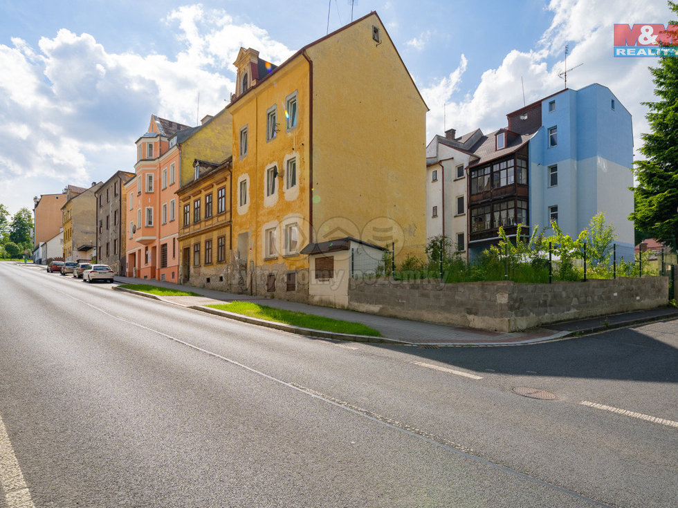 Prodej činžovního domu 250 m², Aš