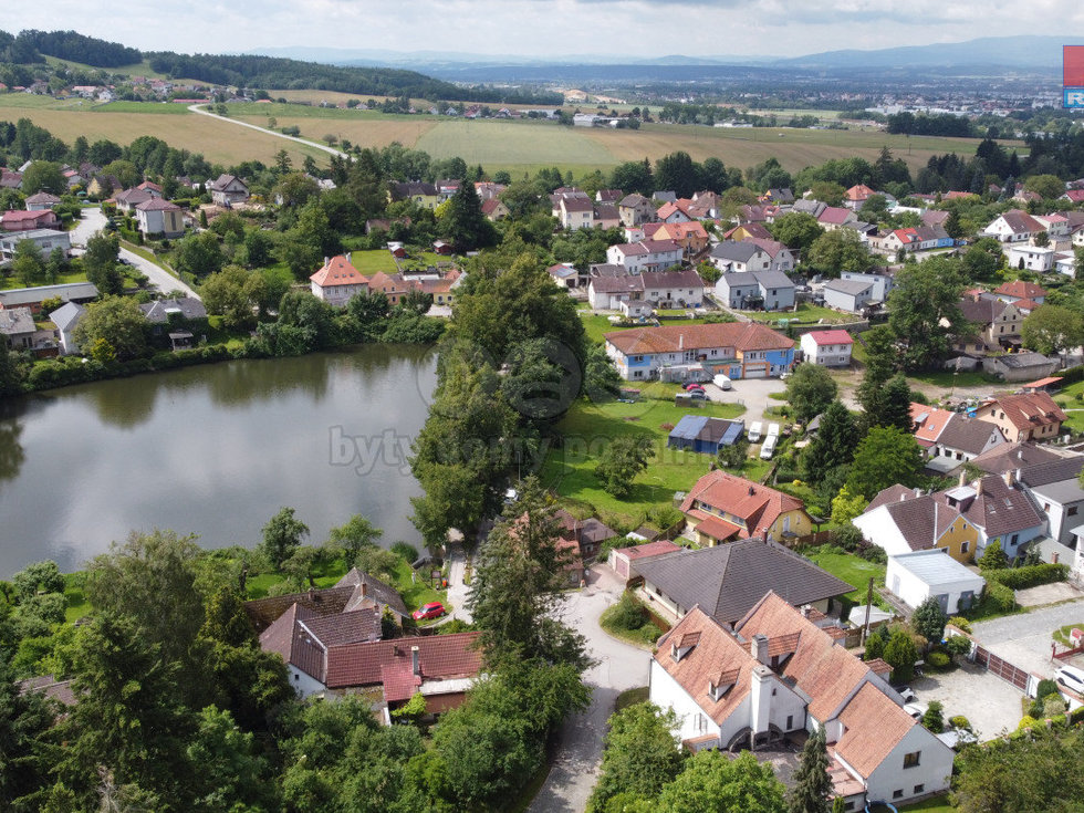 Prodej stavební parcely 1057 m², Rudolfov