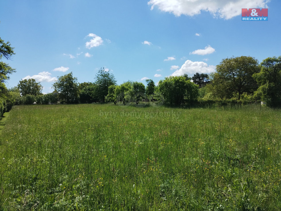Prodej stavební parcely 1200 m², Libhošť